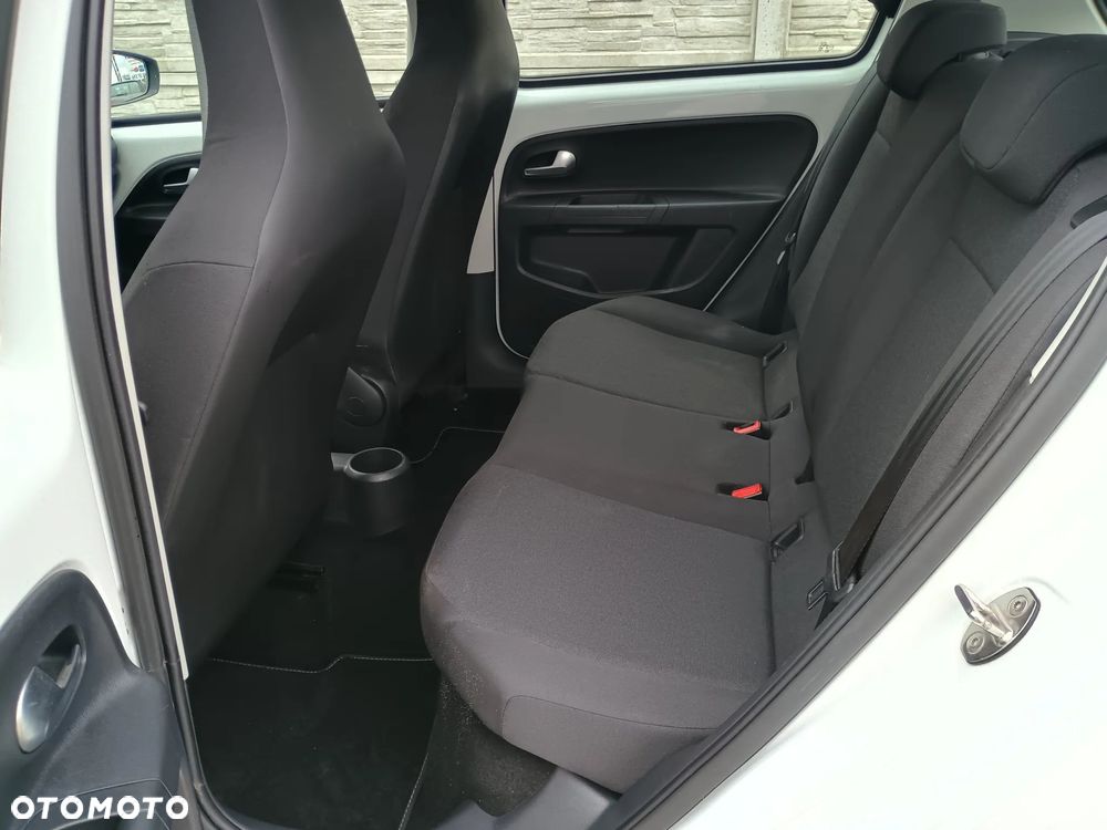 Volkswagen up! white style - 6