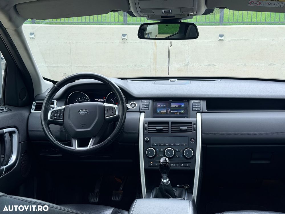 Land Rover Discovery - 4