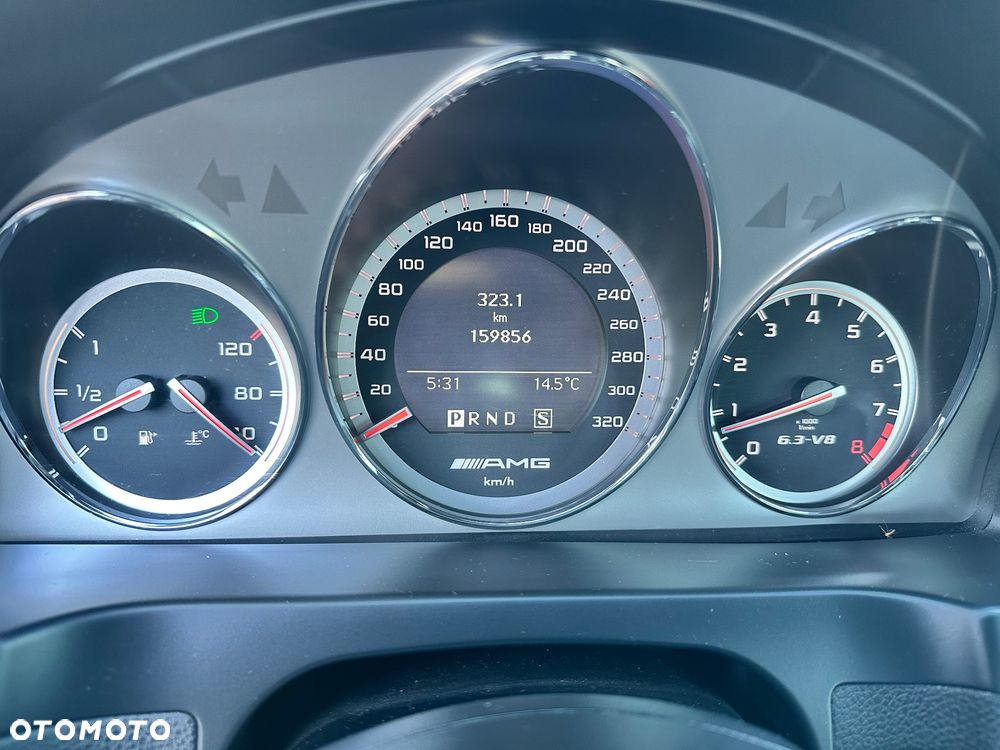 Mercedes-Benz Klasa C 63 AMG T 7G-TRONIC SPORT EDITION - 16