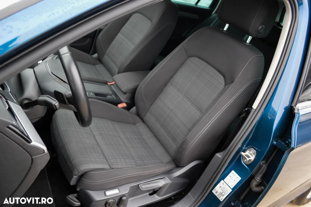 Volkswagen Passat 2.0 TDI SCR DSG Comfortline - 19