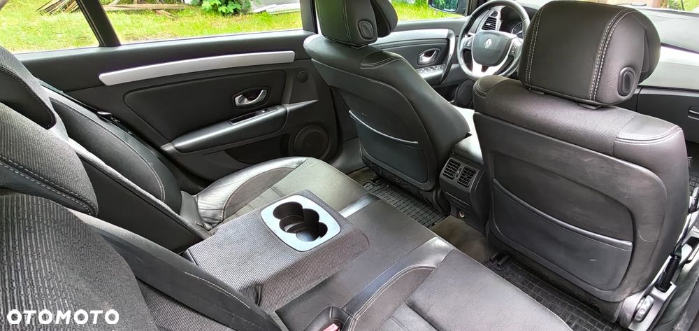Renault Laguna 2.0 DCi FAP Dynamique - 10