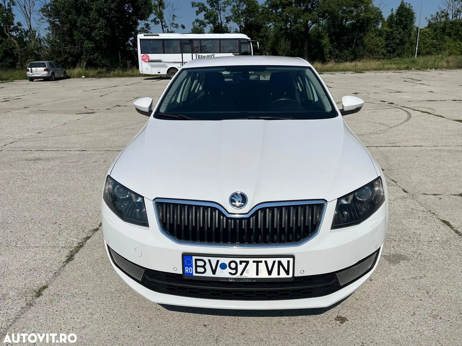 Skoda Octavia 2.0 TDI 4x4 DSG Style - 1