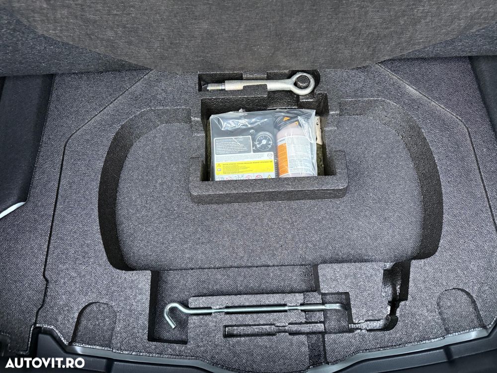 Mazda 3 SKYACTIV-G 120 Center-Line - 29