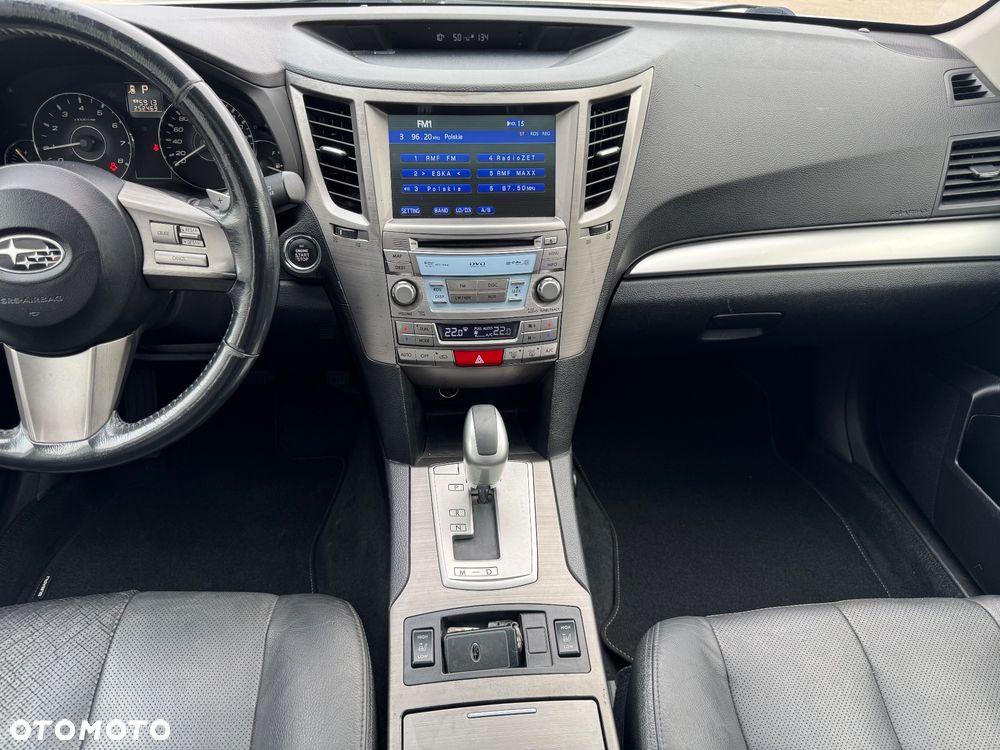 Subaru Outback 2.5i Comfort Navi AT - 19