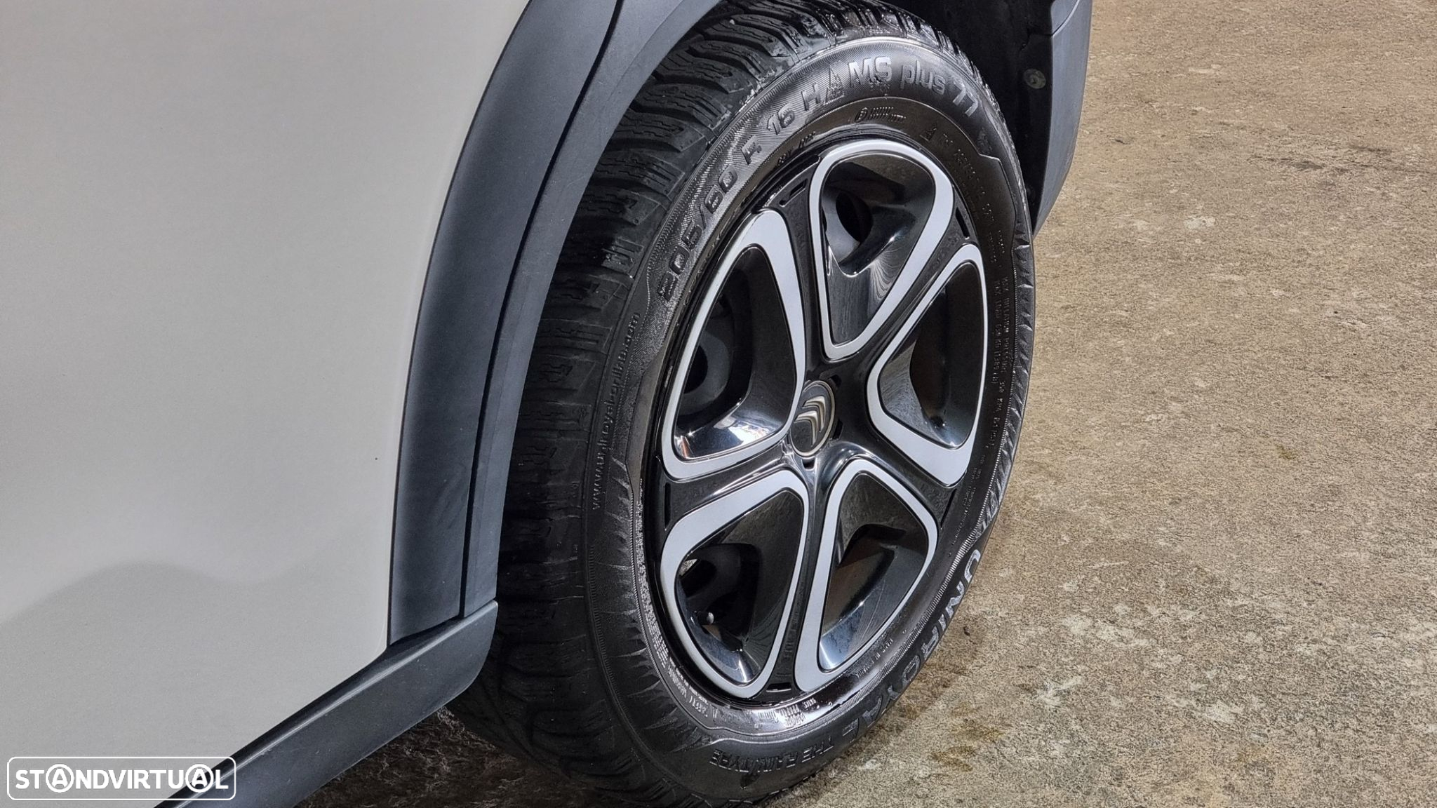 Citroën C3 Aircross 1.2 PureTech Live - 21
