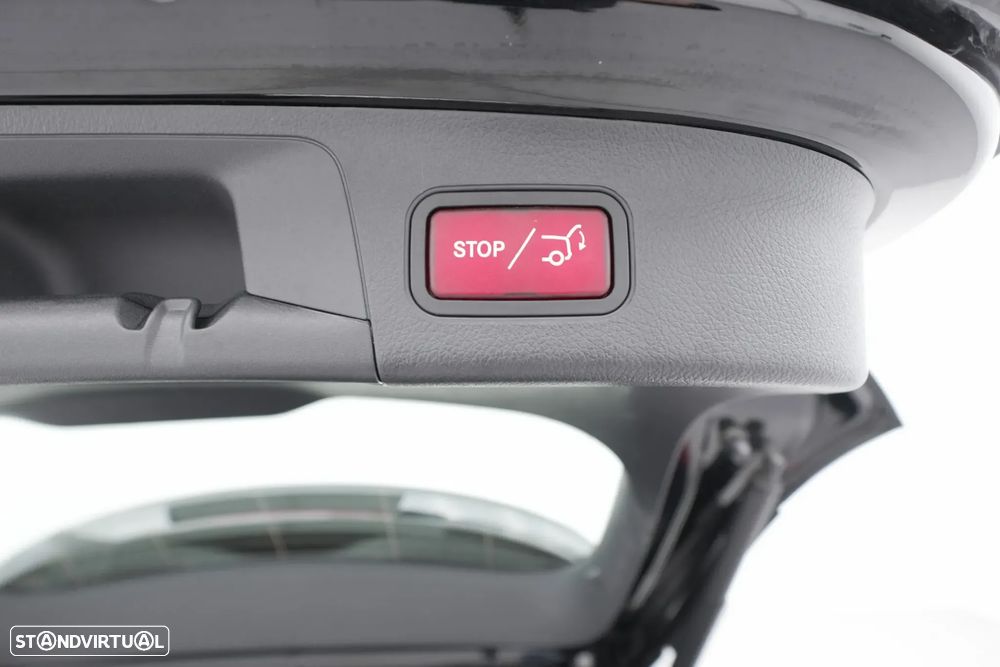 Mercedes-Benz GLA 250 e Progressive - 27