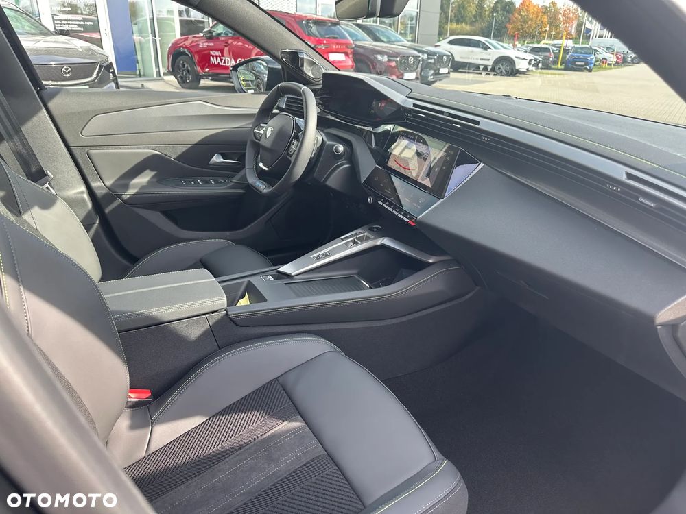 Peugeot 408 1.2 PureTech mHEV GT Exclusive S&S e-DCS6 - 27