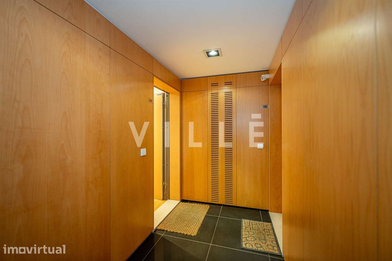 Apartamento T1 para Arrendamento com L. garagem, em Aradas - Grande imagem: 3/46