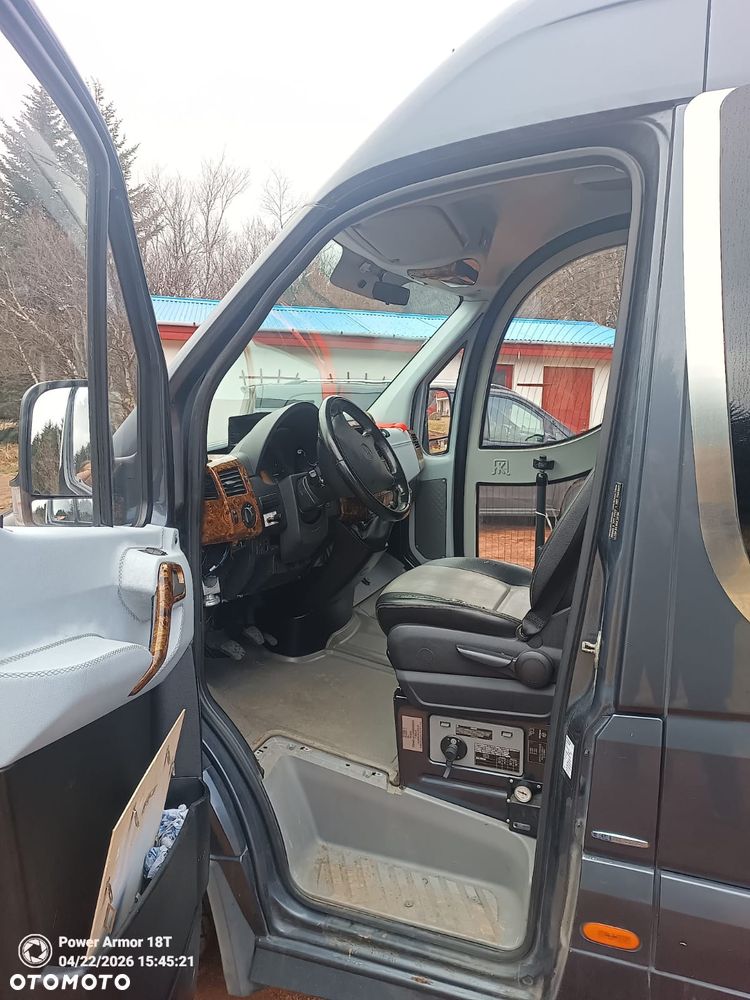Mercedes-Benz Sprinter - 5