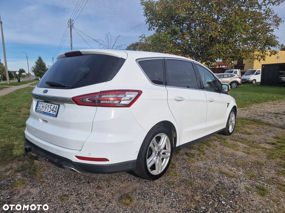 Ford S-Max 2.0 TDCi 4WD Titanium PowerShift - 6