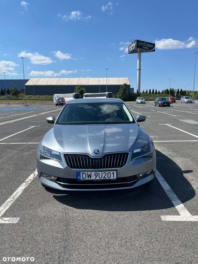 Skoda Superb 2.0 TSI Style DSG - 2