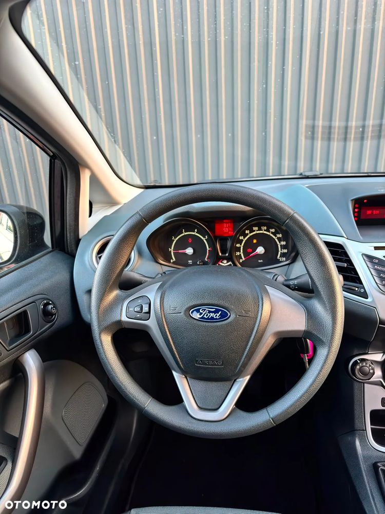 Ford Fiesta 1.25 Titanium EU5 - 15