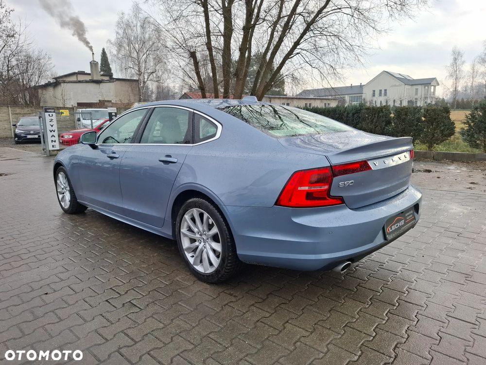 Volvo S90 - 28