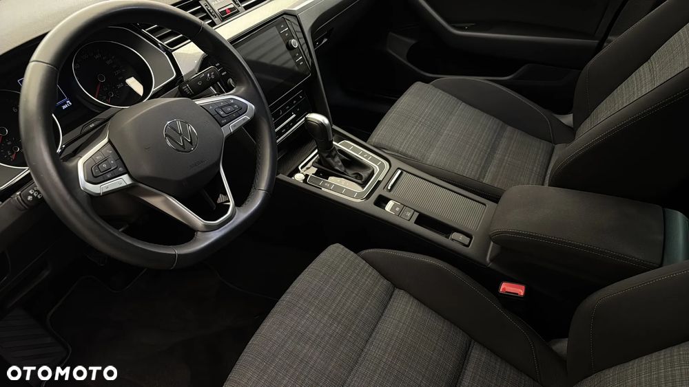 Volkswagen Passat 1.5 TSI EVO Business DSG - 23