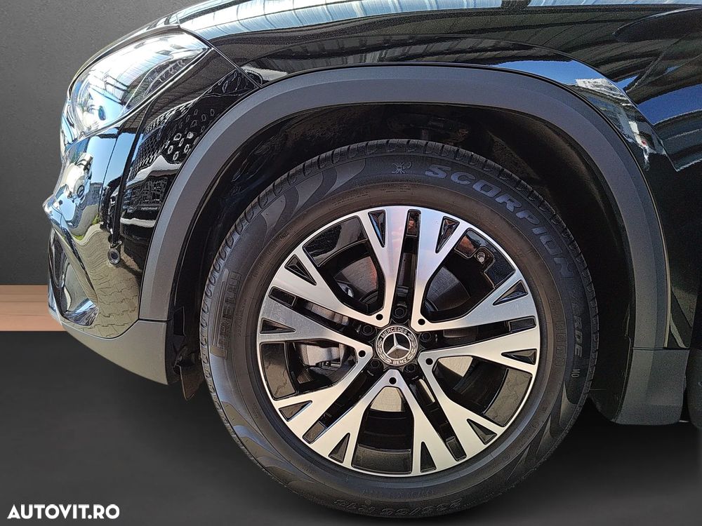 Mercedes-Benz GLA 200 7G-DCT Progressive Advanced - 16