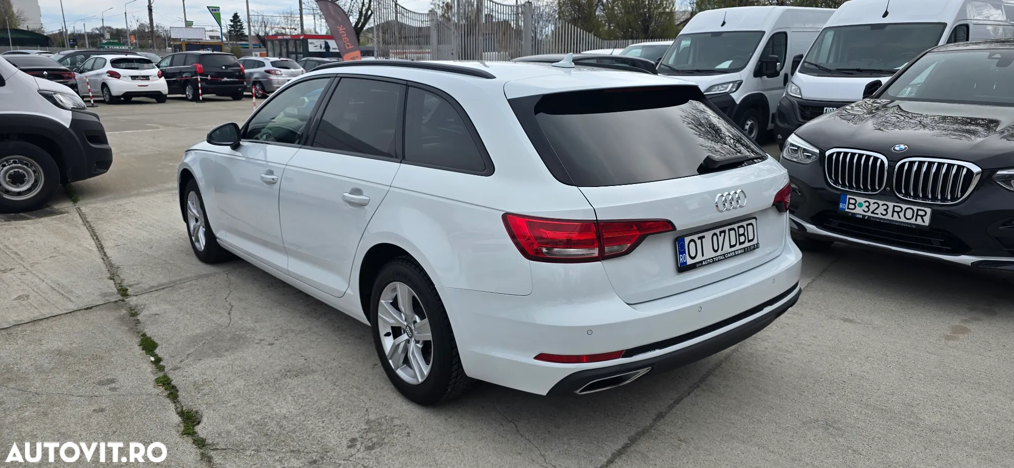 Audi A4 - 4