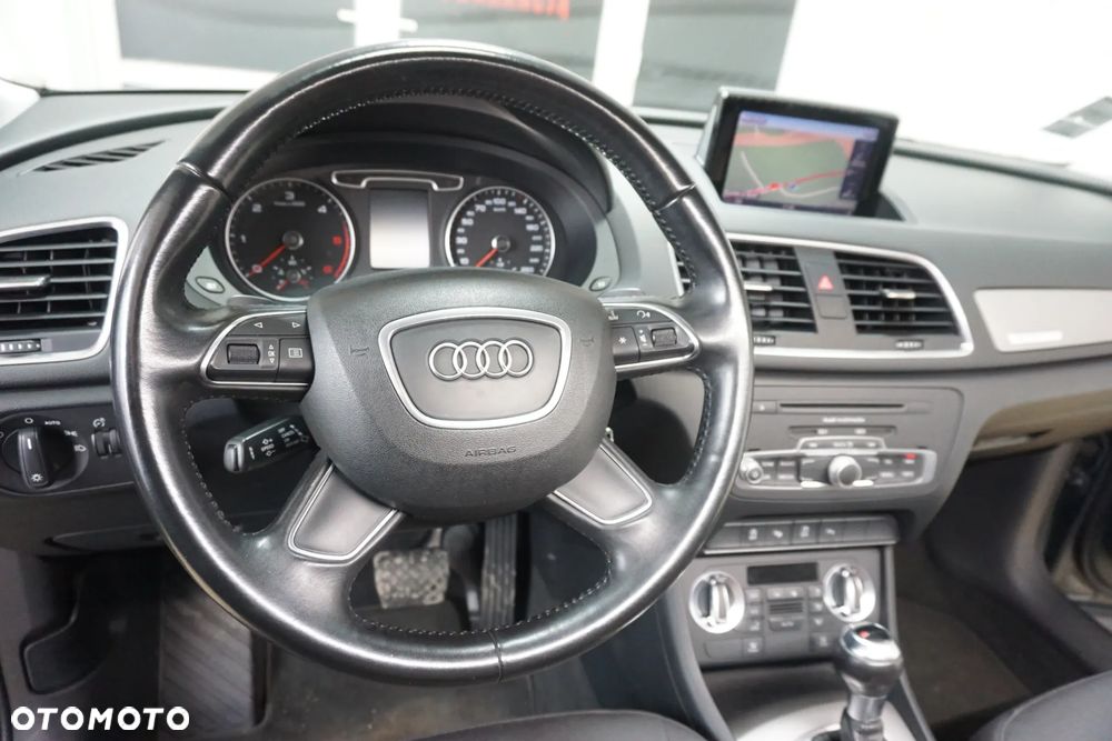 Audi Q3 2.0 TDI Quattro S tronic - 24