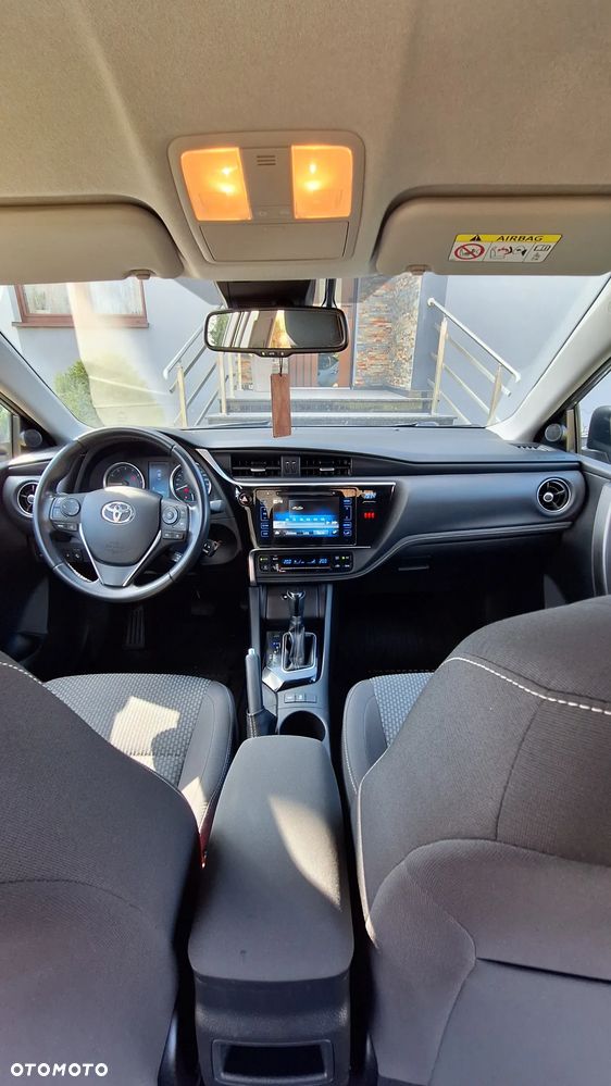 Toyota Corolla 1.6 Prestige MS - 9