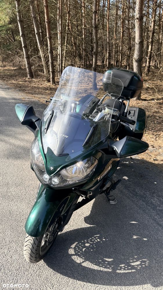 Kawasaki GTR - 1