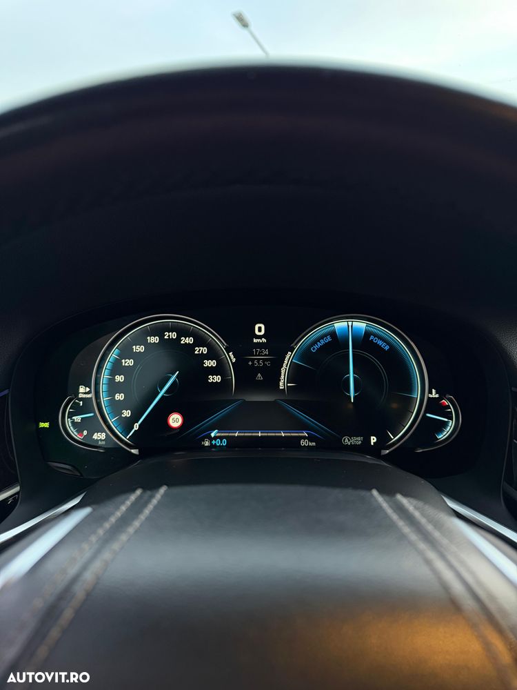 BMW Seria 7 730d xDrive - 15
