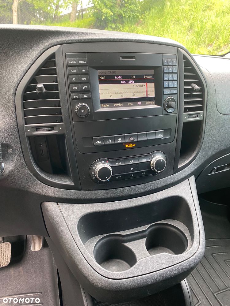 Mercedes-Benz Viano - 12