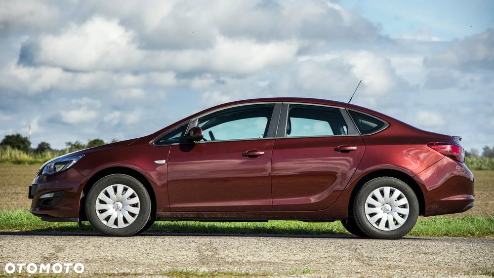 Opel Astra 1.6 Business EU6 - 7
