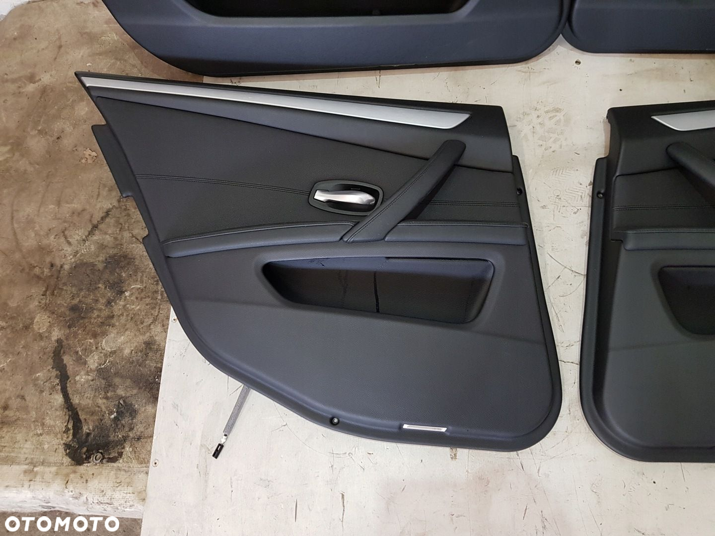 BOCZKI TAPICERKA DRZWI SKÓRA BMW E61 LCI EUR KOMPLET - 7