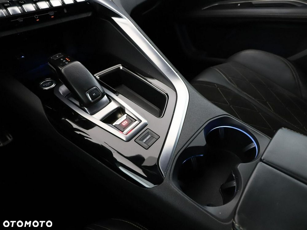 Peugeot 3008 2.0 BlueHDi GT S&S EAT6 - 31