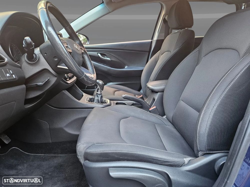 Hyundai i30 SW 1.6 CRDi Style - 24