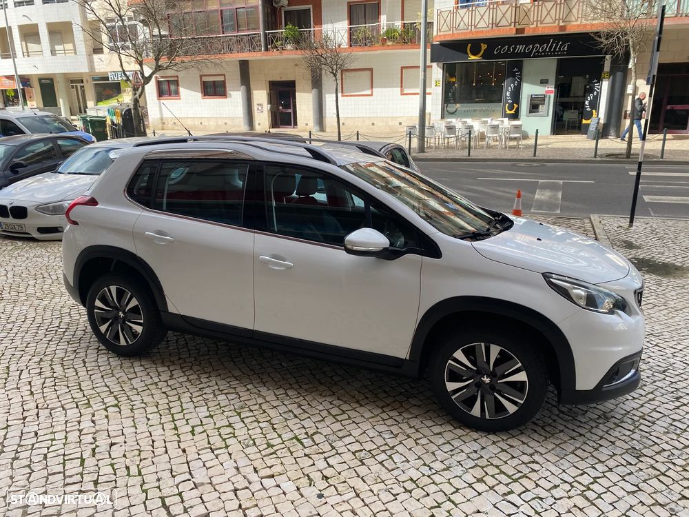 Peugeot 2008 PureTech 110 Stop&Start Allure - 20