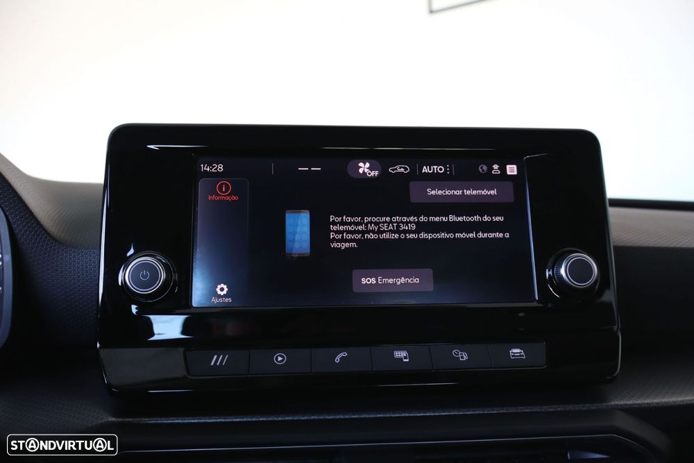 SEAT Leon ST 2.0 TDI Style Edição Fiscal - 26