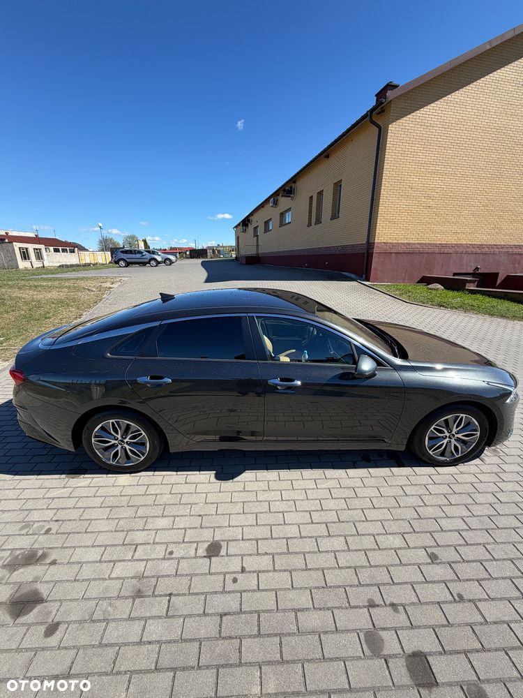 Kia K5 - 12