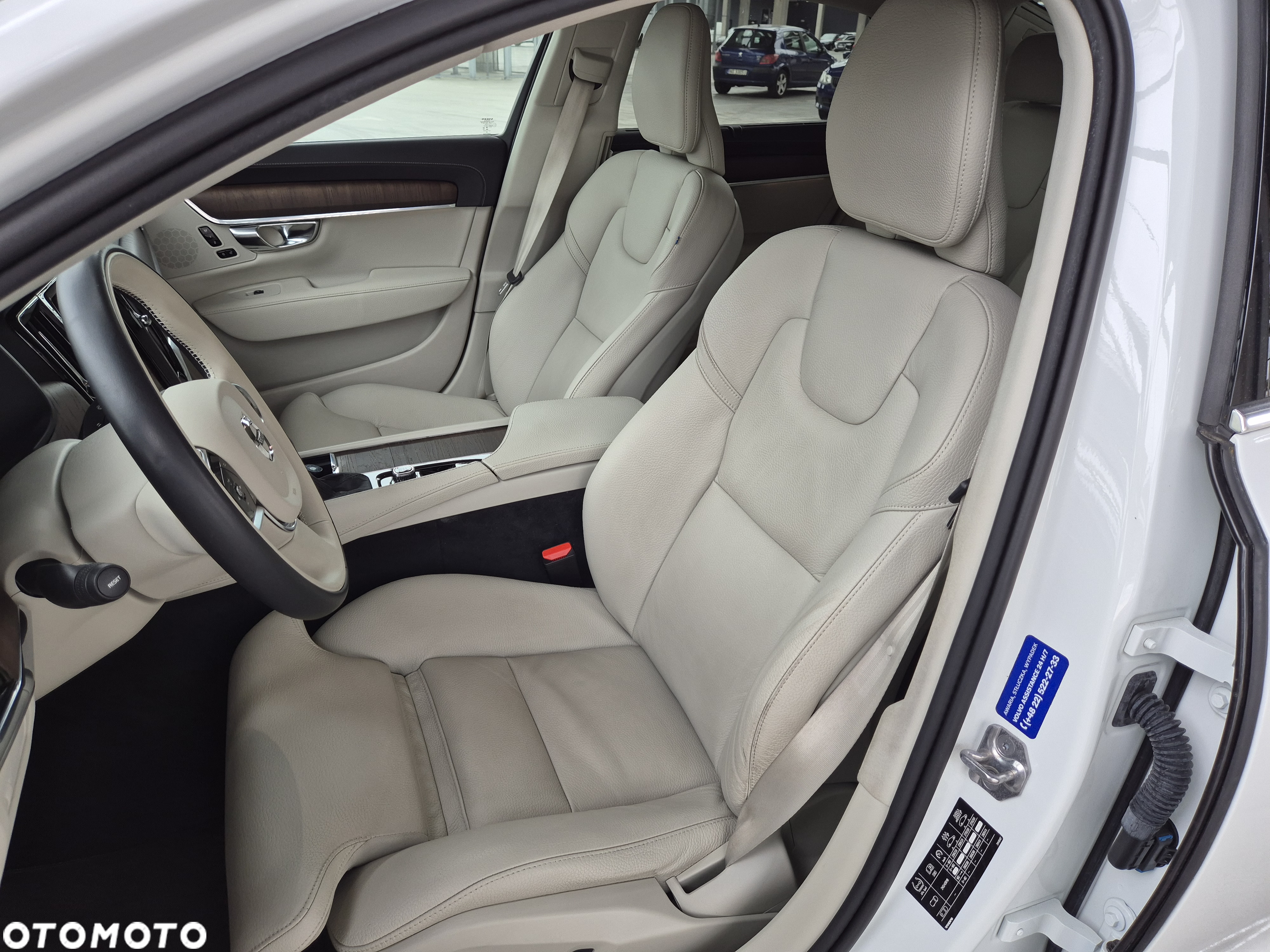 Volvo S90 D4 Inscription - 19