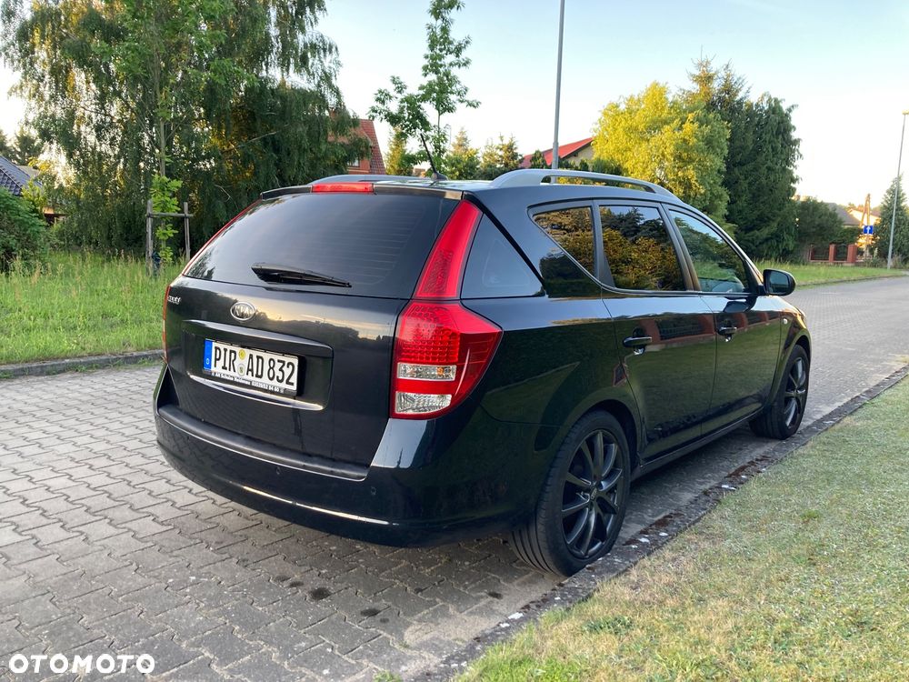 Kia Ceed 1.6 L Euro2012 - 31