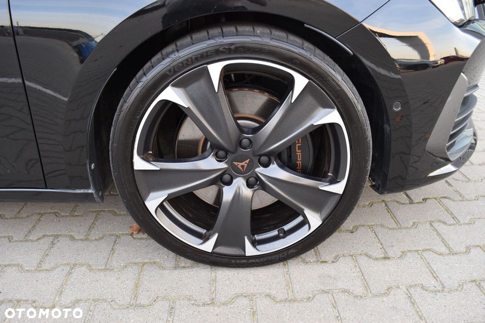 Cupra Leon 2.0 TSI VZ DSG - 34