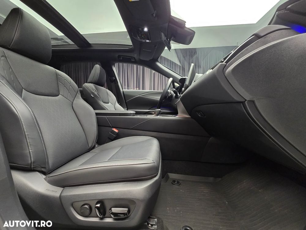 Lexus Seria RX 450h+ E-Four PHEV F Sport Design - 25