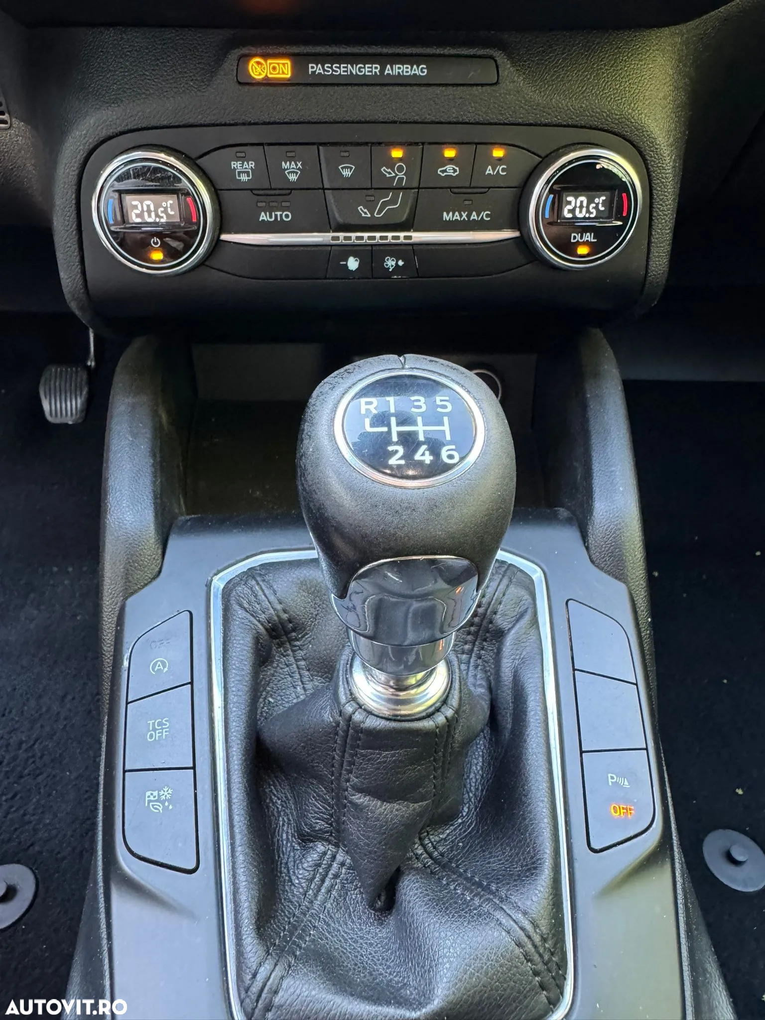 Ford Focus - 7