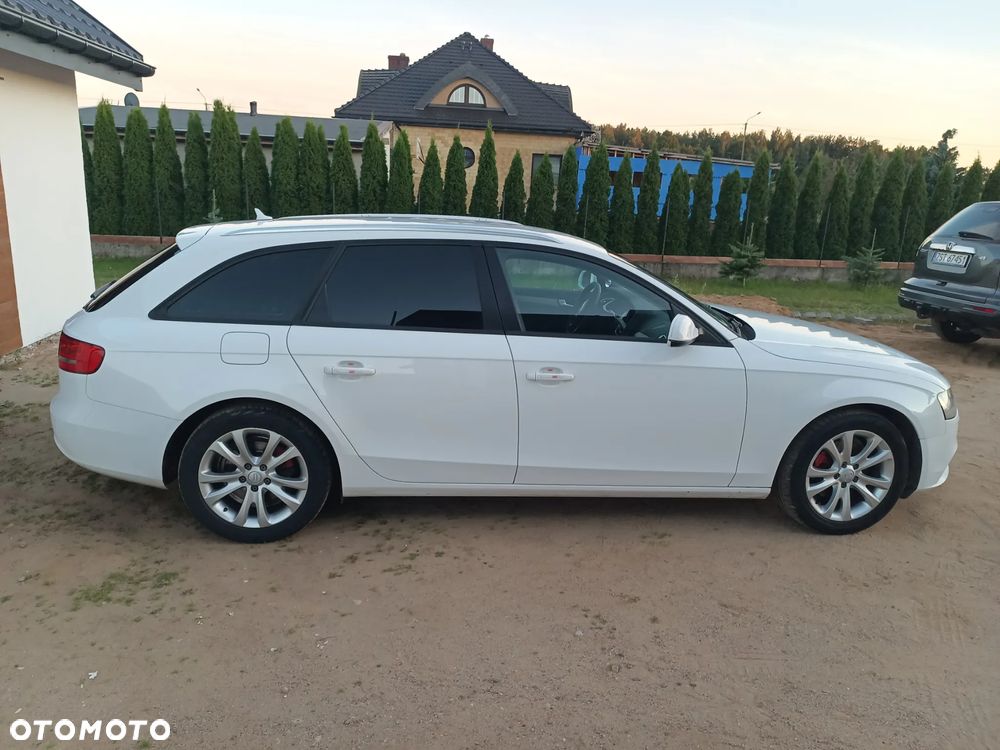 Audi A4 Avant - 19