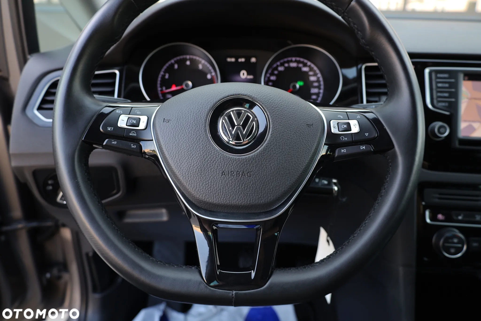 Volkswagen Golf Sportsvan 1.4 TSI (BlueMotion Technology) DSG Highline - 8