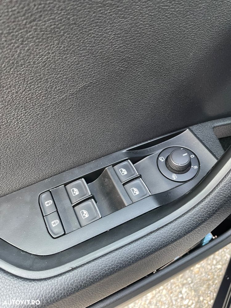 Skoda Superb 2.0 TDI DSG Style - 19