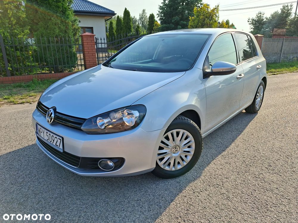 Volkswagen Golf 1.6 TDI DPF BlueMotion - 14