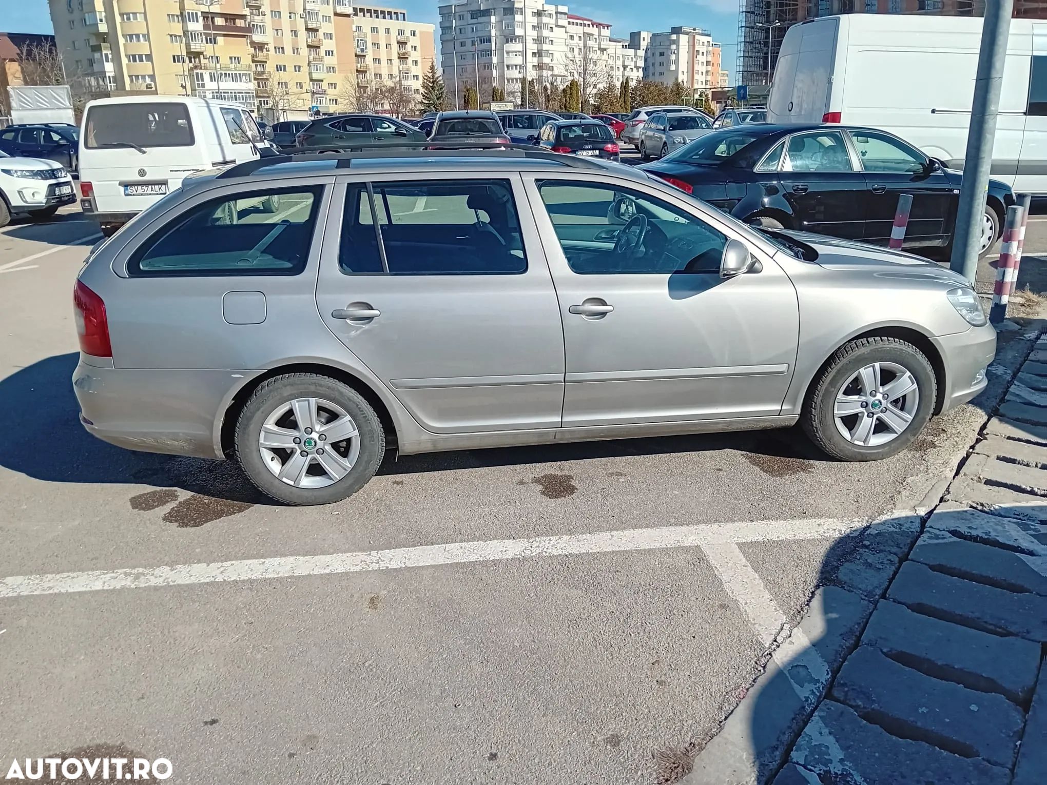 Skoda Octavia 1.6 TDI AMBITION - 1