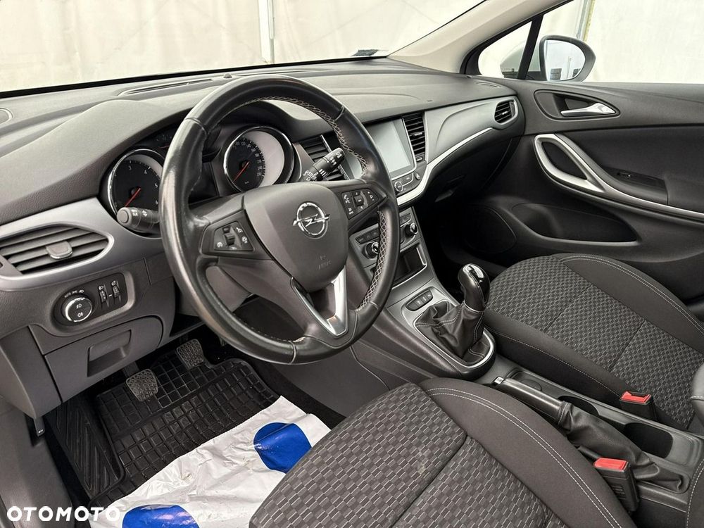 Opel Astra - 14