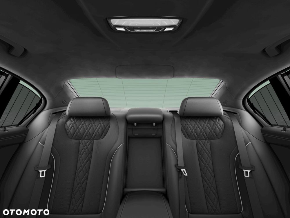 BMW Seria 7 - 10