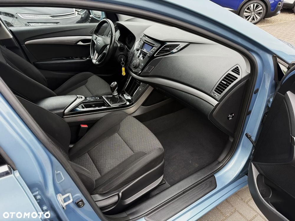 Hyundai i40 1.6 Comfort - 11