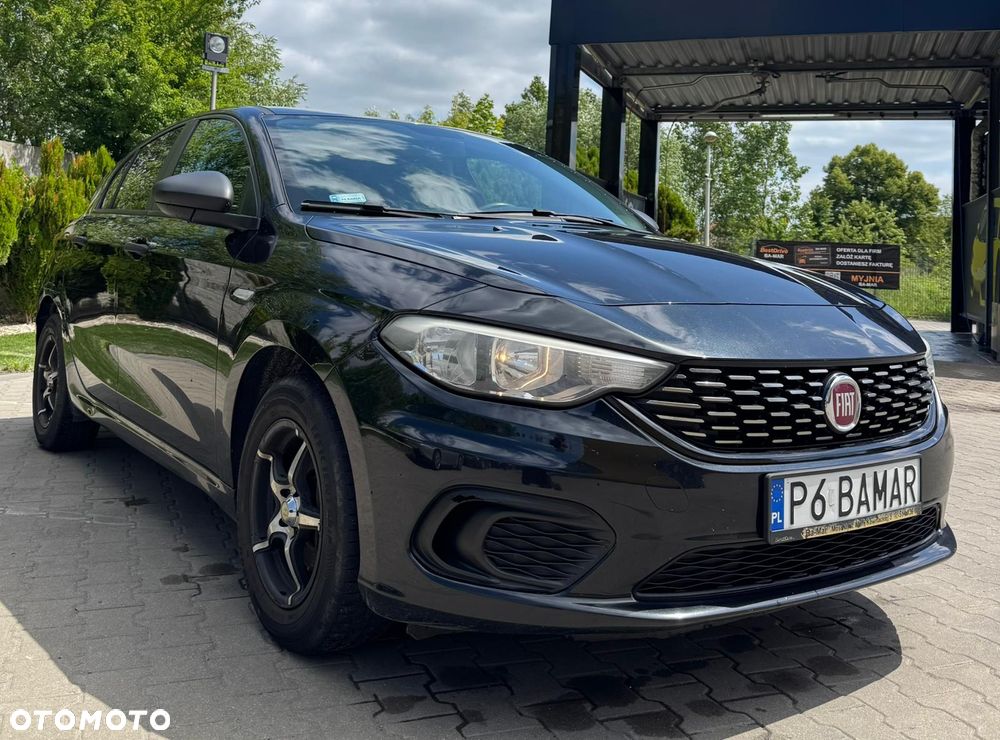 Fiat Tipo 1.4 16v Easy - 18