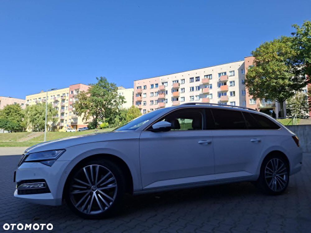 Skoda Superb 1.5 TSI DSG Sportline - 13