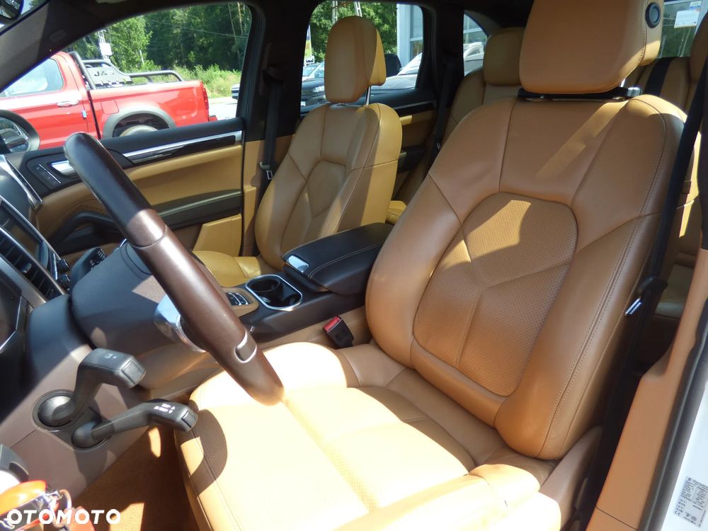Porsche Cayenne Diesel - 19