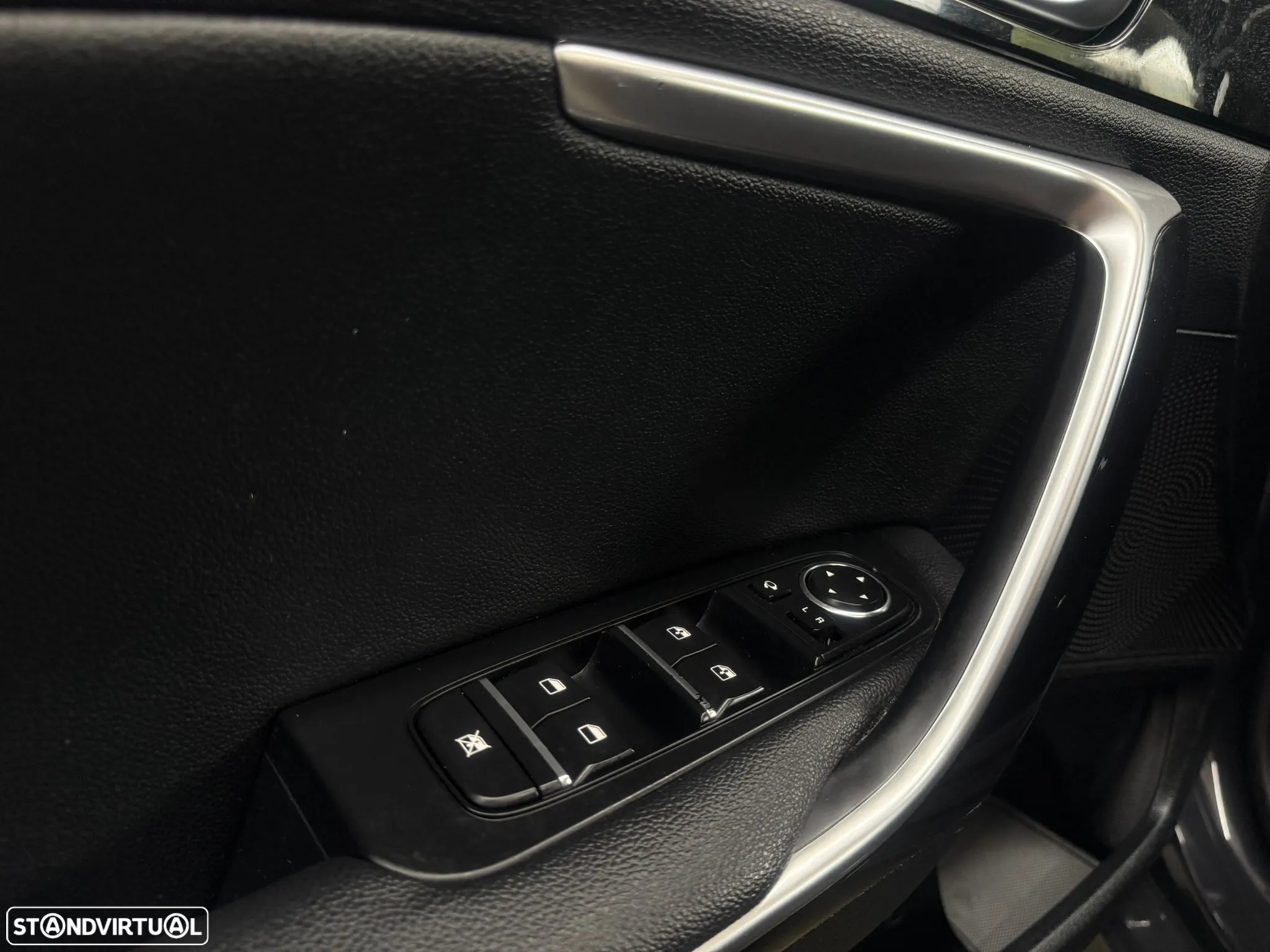 Kia Ceed SW 1.6 CRDi MHEV Dynamic - 31