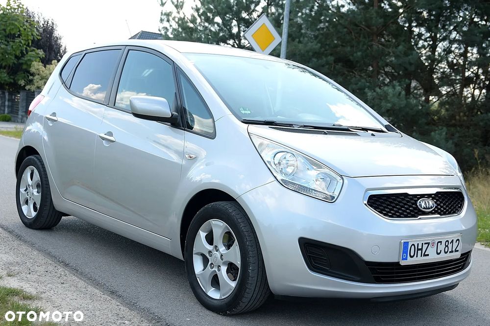 Kia Venga - 15